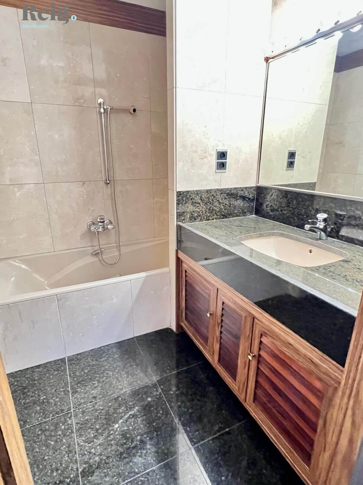 Casa impresionante con muchas posibilidades en Sant Julià - imagen 21
