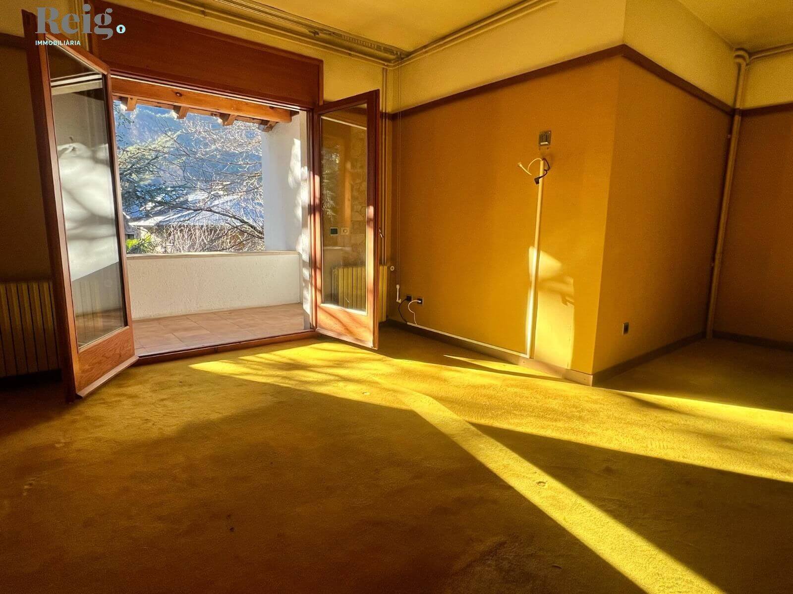 Casa impresionante con muchas posibilidades en Sant Julià - imagen 8