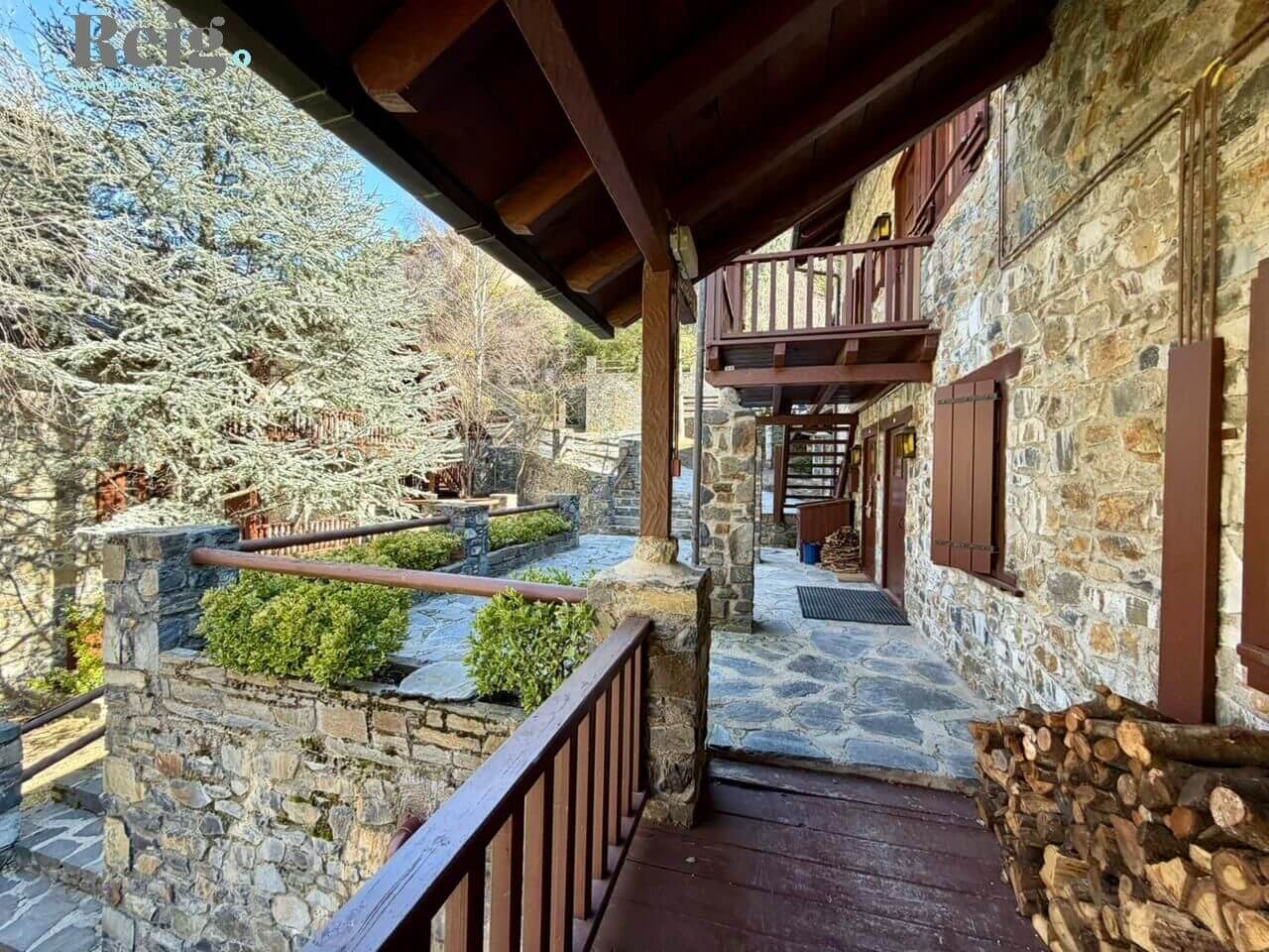 Impresionante casa al estilo rústico en Ordino
