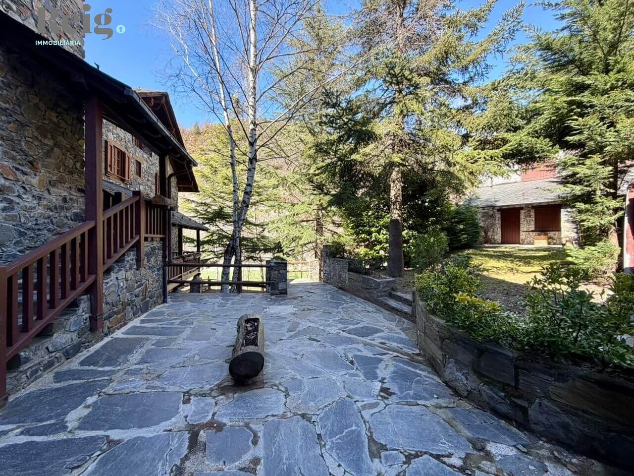 Impresionante casa al estilo rústico en Ordino - imagen 35