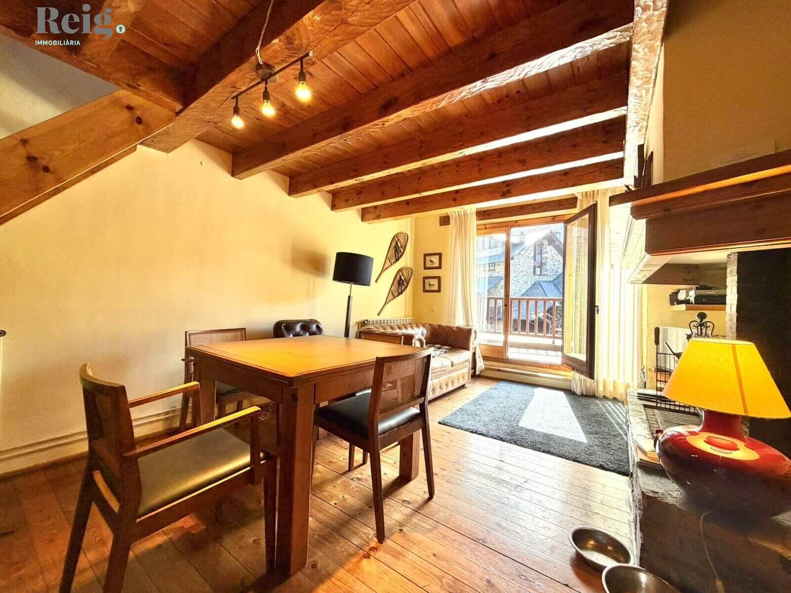Impresionante casa al estilo rústico en Ordino - imagen 9
